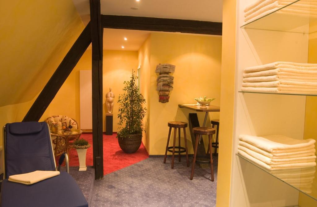 Parkhotel Unter Den Linden Halberstadt Eksteriør billede