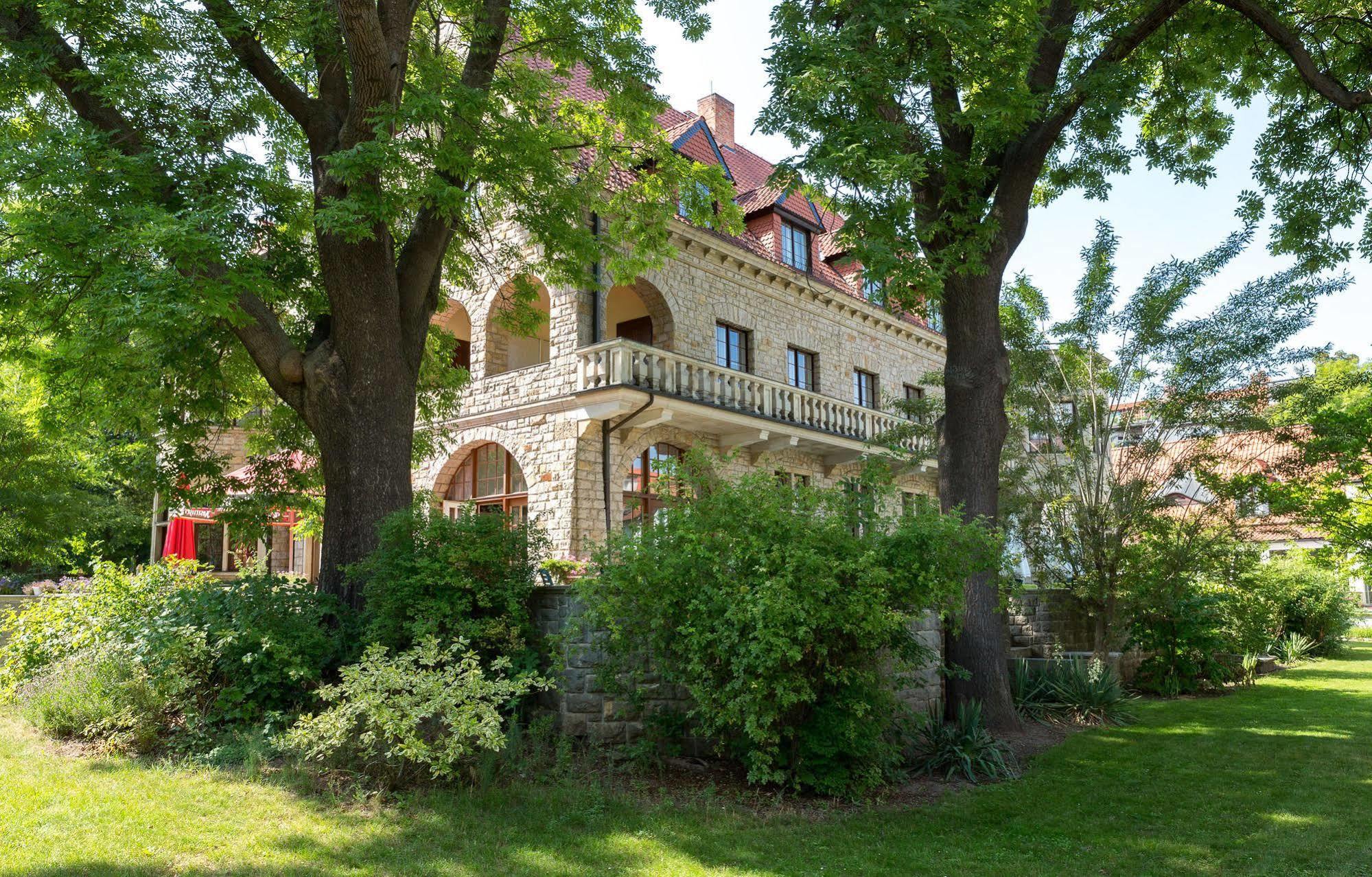 Parkhotel Unter Den Linden Halberstadt Eksteriør billede