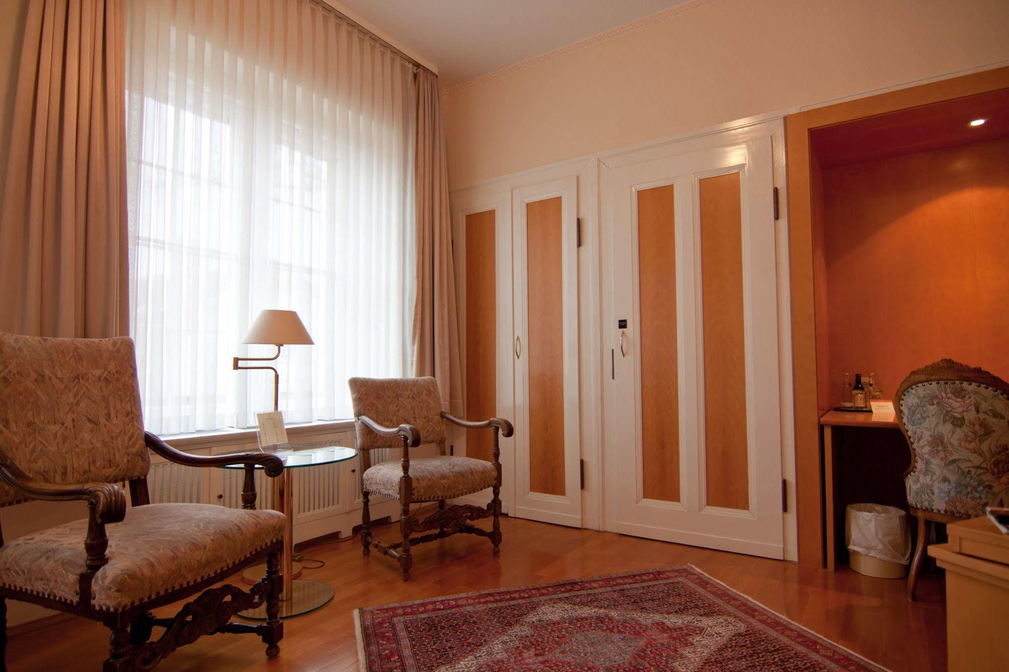Parkhotel Unter Den Linden Halberstadt Eksteriør billede