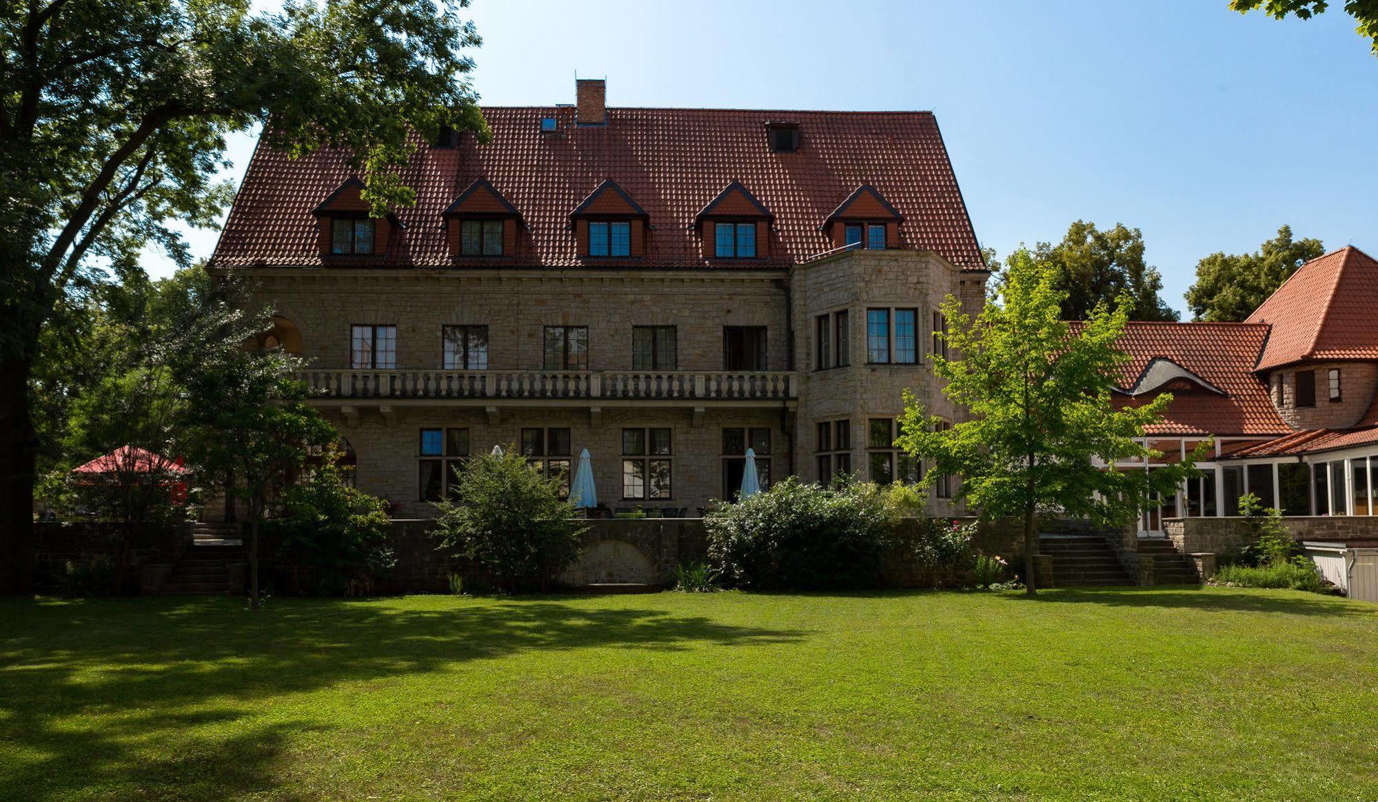 Parkhotel Unter Den Linden Halberstadt Eksteriør billede