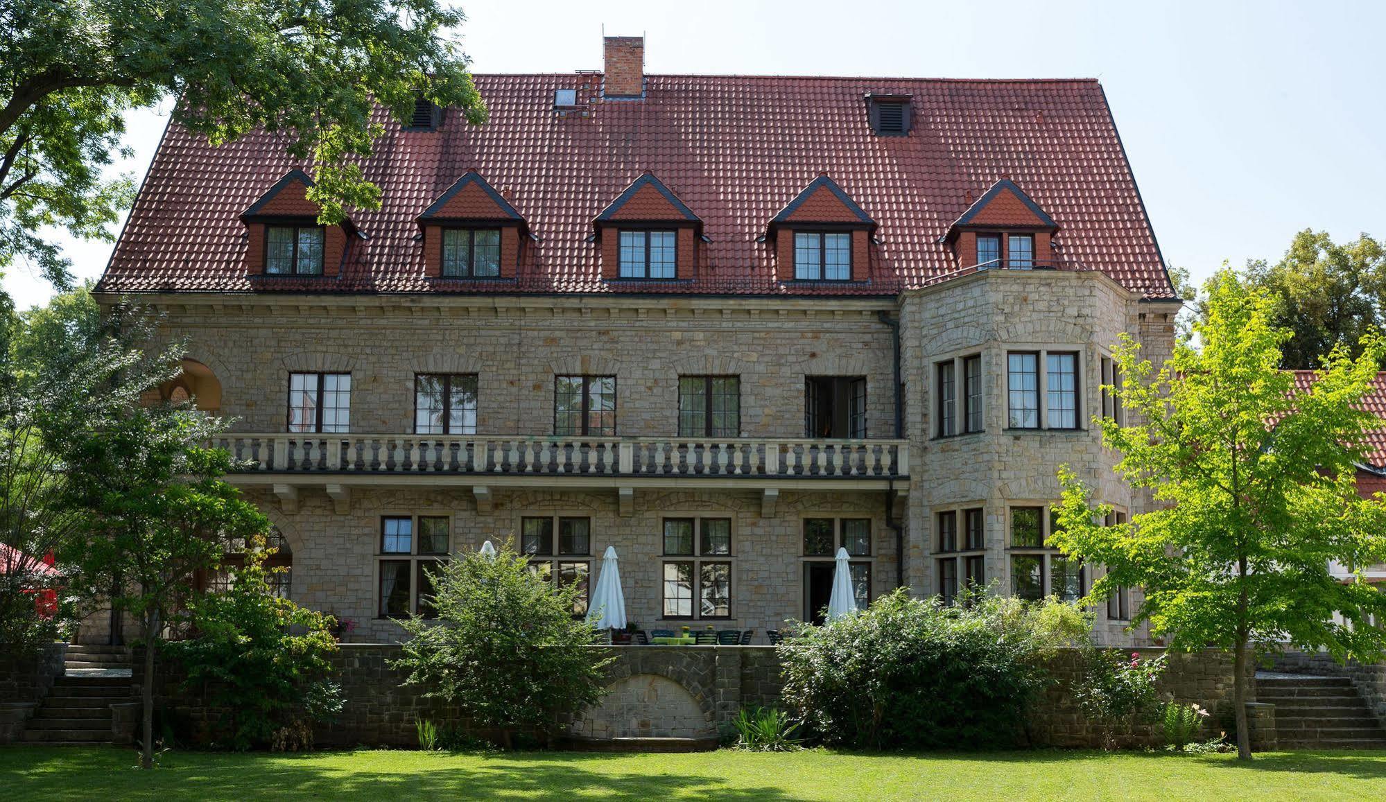 Parkhotel Unter Den Linden Halberstadt Eksteriør billede